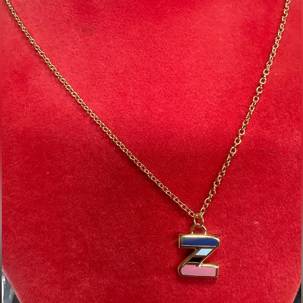 80's Retro Alphabet Z Charm Necklace. New no‎ tag